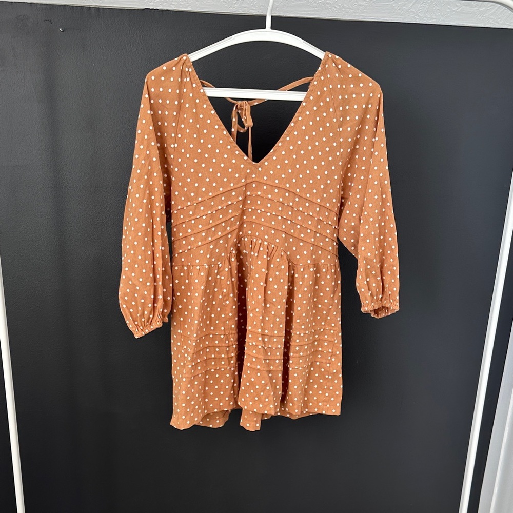 Entro Rust Polka Dot V-Neck Blouse